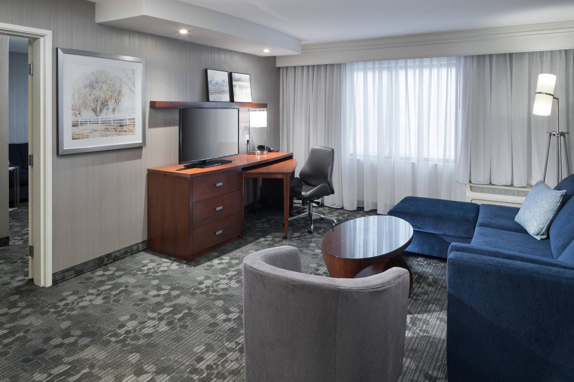 Hotel Courtyard By Marriott West Orange Esterno foto