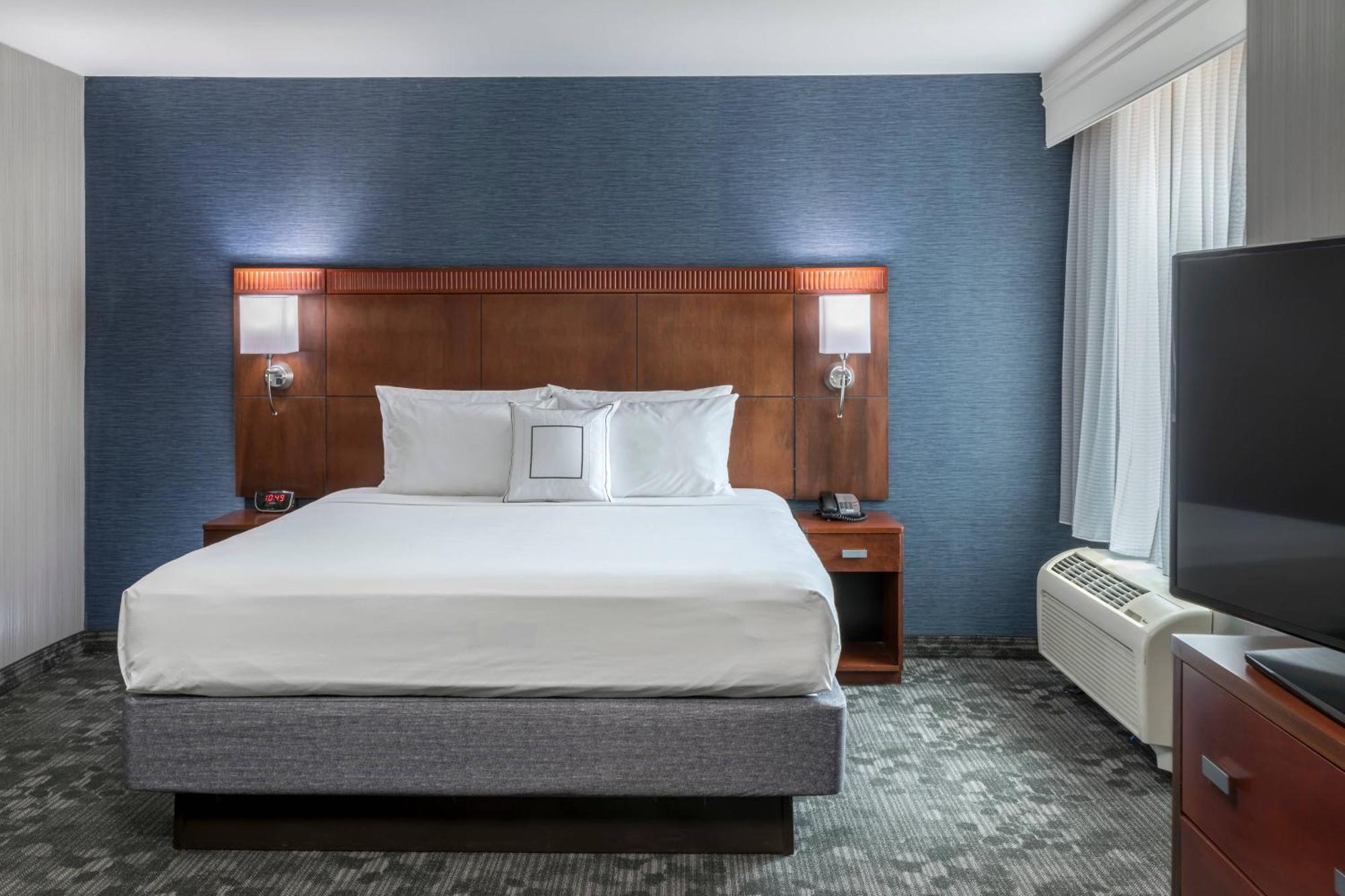 Hotel Courtyard By Marriott West Orange Esterno foto