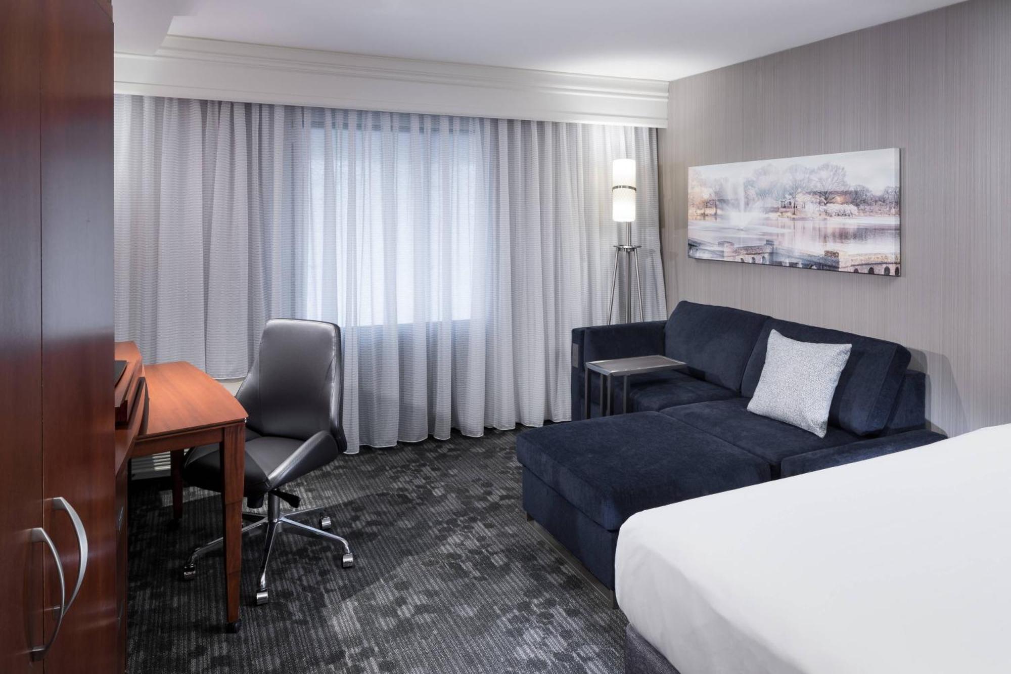 Hotel Courtyard By Marriott West Orange Esterno foto